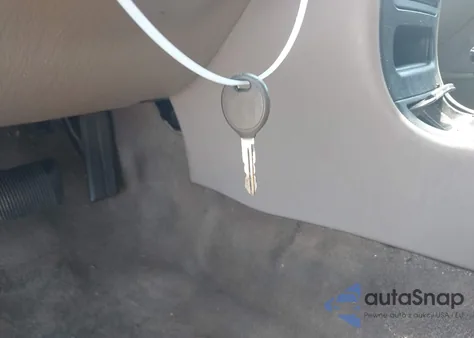 2002 Chrysler 300M z USA, uszkodzony, nr VIN 2C3HE66G92H227105